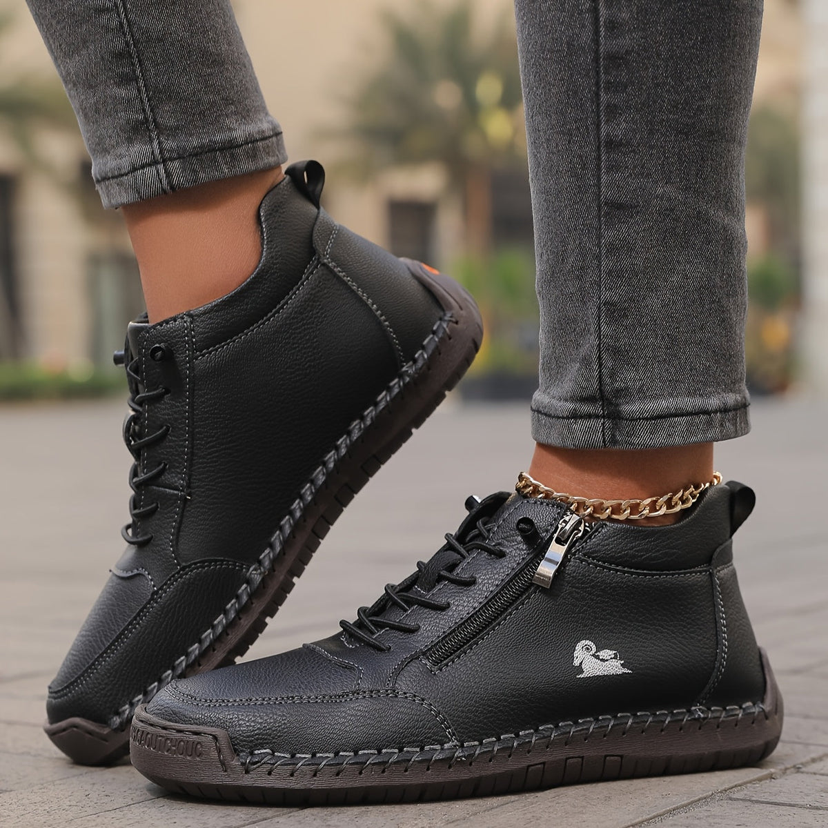 Mila – Comfortable Orthopedic Sneakers with Zipper